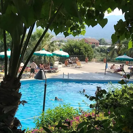 Agriturismo Serra San Biagio * Calatabiano